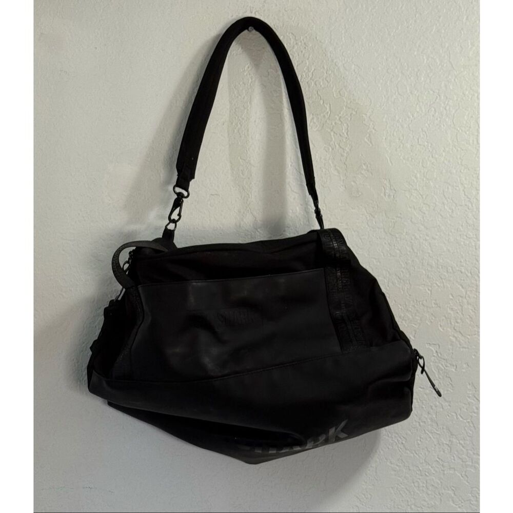 Gymshark Duffle Bag Black Everyday Small Pockets Handles